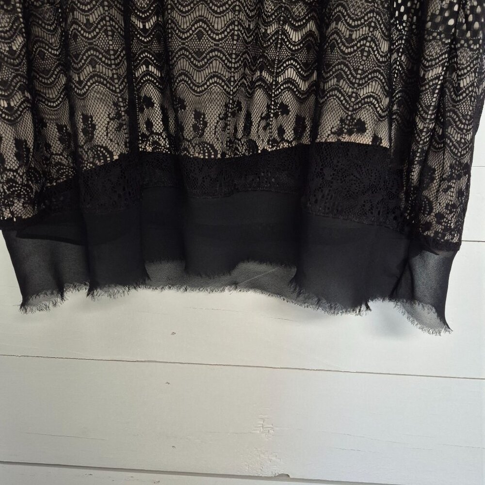 Cabi Womens Black Lace Sleeveless Top W/ Bow Detail Size M - Picture 6 of 7